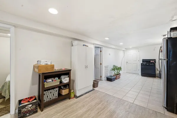 $1,950 | 1637 South St Louis Avenue, Unit GARDEN, Chicago, IL 60623