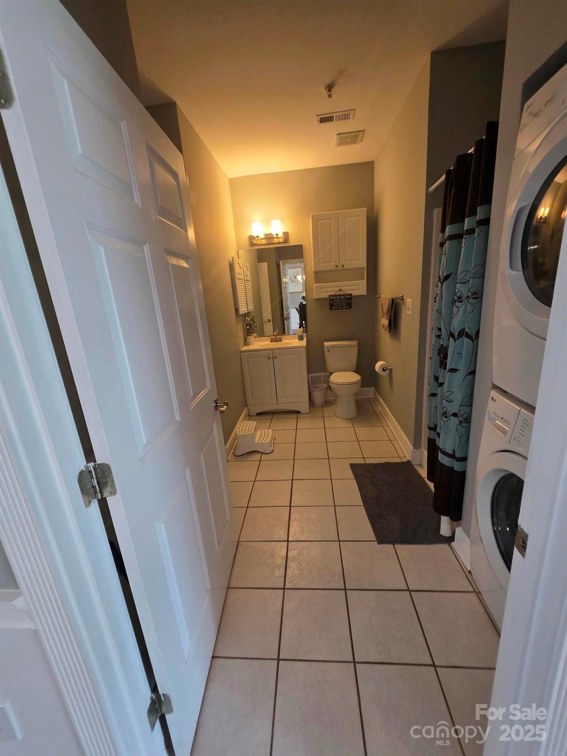 9016 Meadow Vista Road Charlotte, NC 28213 - Photo 4 of 8