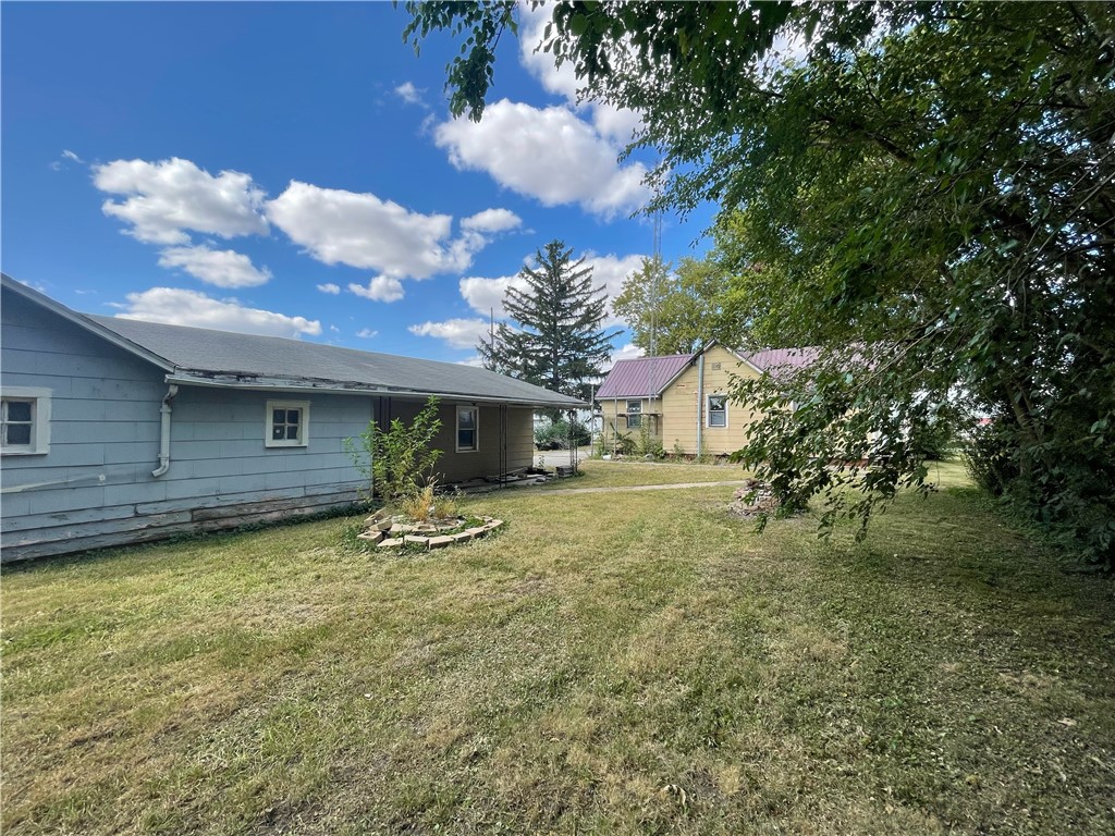 707 East 2nd Street Assumption, IL 62510 - Photo 18 of 22