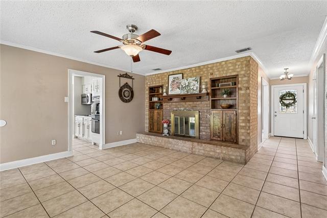 409 Rustling Pine Drive Slidell, LA 70458 - Photo 3 of 22 Gallery Image 3