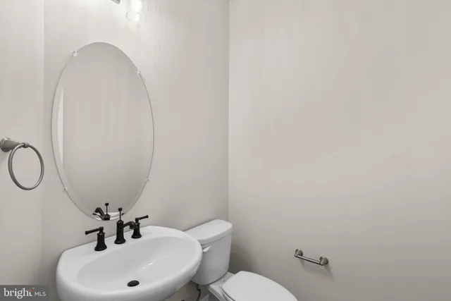 a view of a house with a big yard