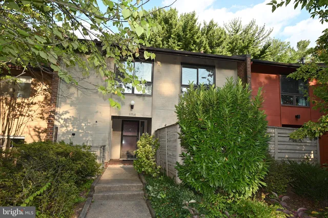 $3,295 | 11768 Indian Ridge Road, Reston, VA 20191