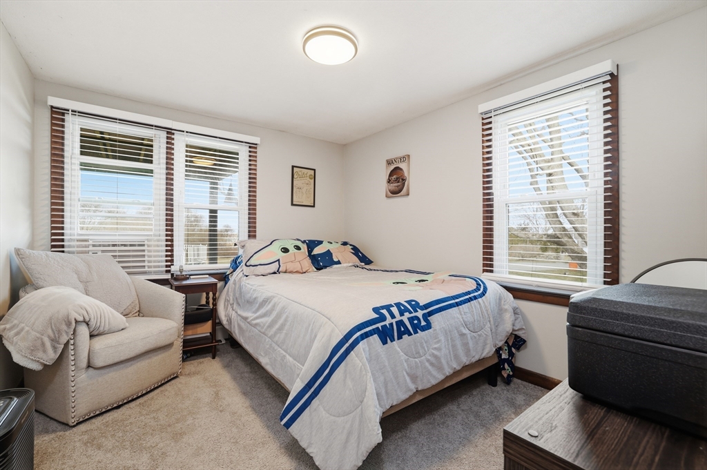 350 Sconticut Neck Road Fairhaven, MA 02719 - Photo 11 of 34