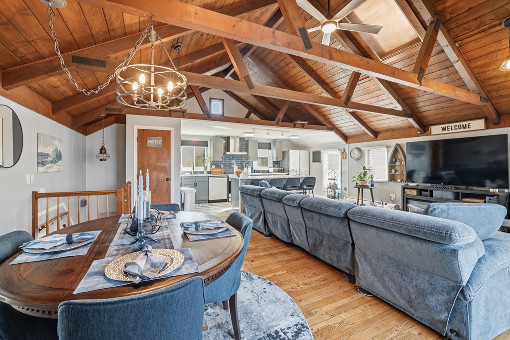 350 Sconticut Neck Road Fairhaven, MA 02719 - Photo 3 of 34
