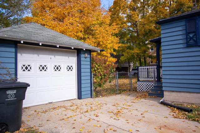 $325,000 | 717 East Walworth Avenue, Delavan, WI 53115