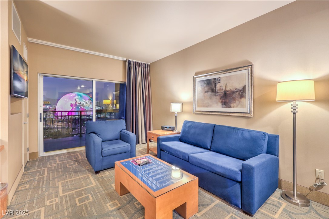 211 East Flamingo Road, Unit 1505 Las Vegas, NV 89169 - Photo 10 of 45 View of living area
