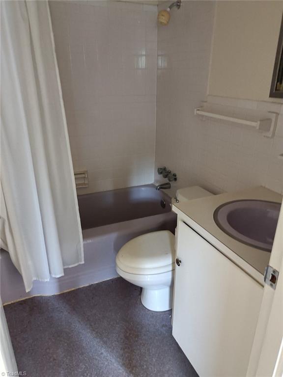 421 Nelson Hill Road Mount Airy, NC 27030 - Photo 4 of 9