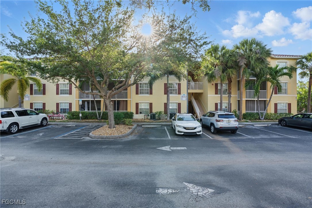 4113 Residence Drive, Unit 215 Fort Myers, FL 33901 - Photo 3 of 32