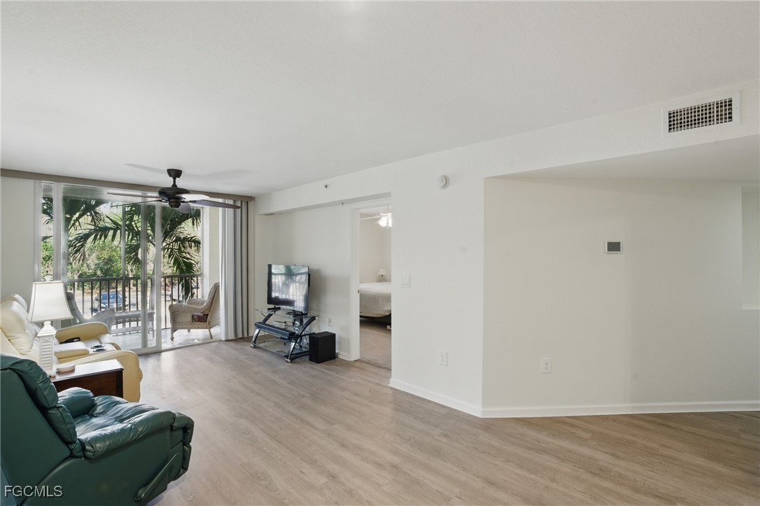 4113 Residence Drive, Unit 215 Fort Myers, FL 33901 - Photo 9 of 32