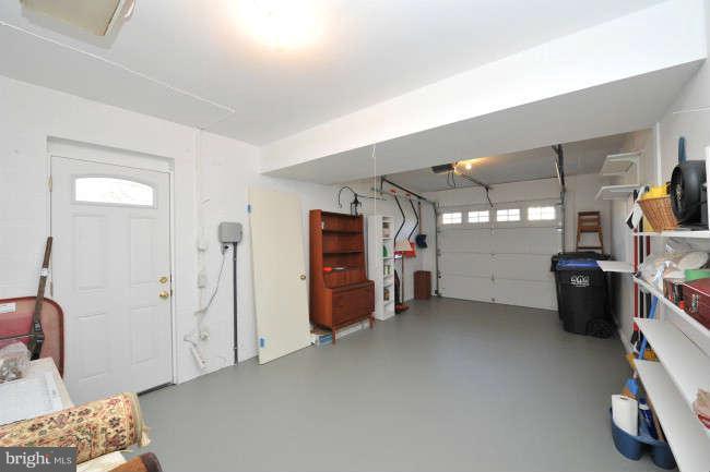 7014 Whetstone Road Alexandria, VA 22306 - Photo 28 of 30 Garage