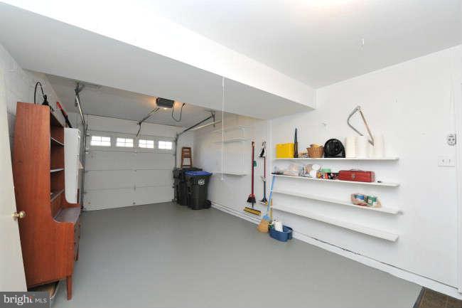 7014 Whetstone Road Alexandria, VA 22306 - Photo 29 of 30 Garage