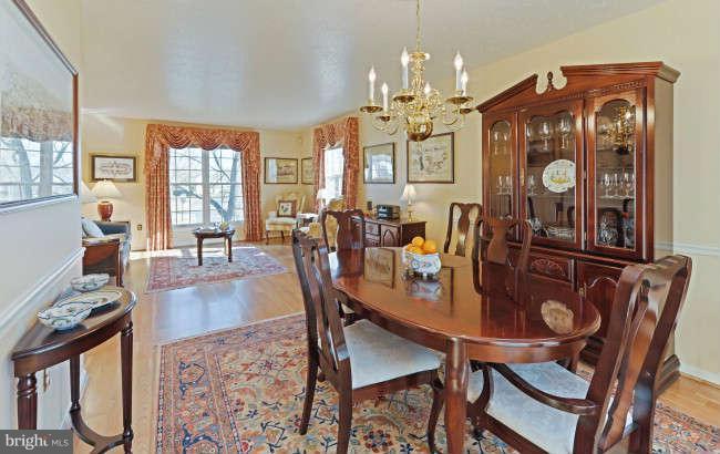 7014 Whetstone Road Alexandria, VA 22306 - Photo 10 of 30 Dining Room