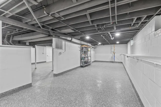 $499,900 | 2660 North Calhoun Road, Brookfield, WI 53005