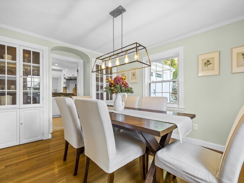 10 Pine Hill Circle Wakefield, MA 01880 - Photo 16 of 33