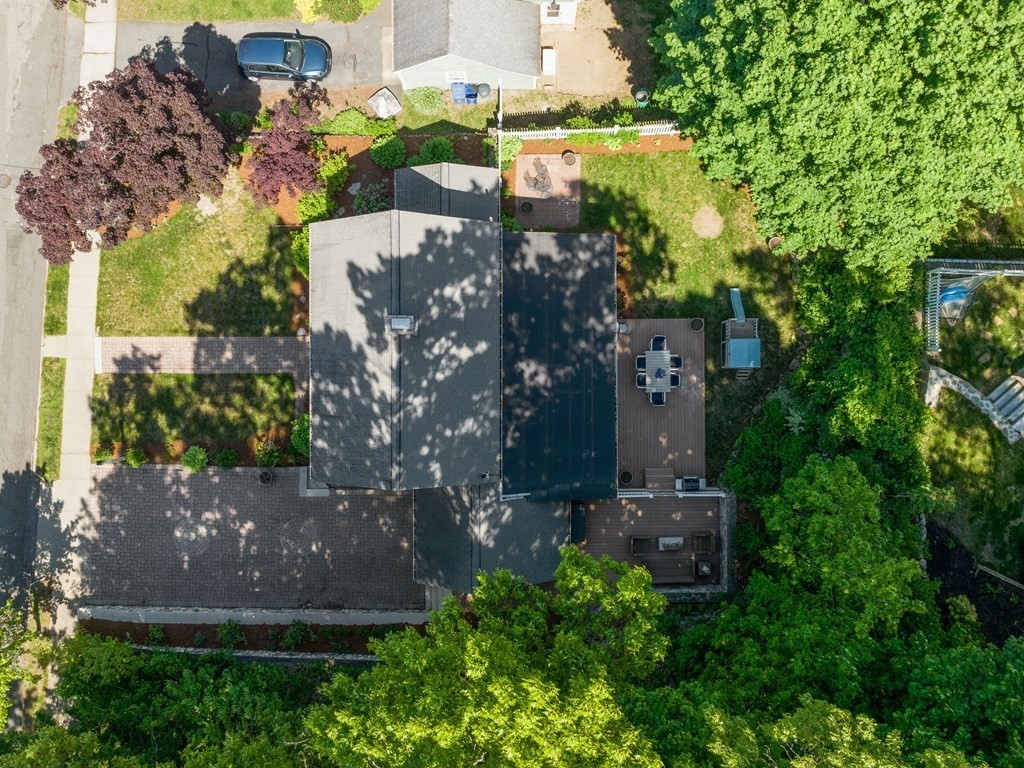 10 Pine Hill Circle Wakefield, MA 01880 - Photo 3 of 33