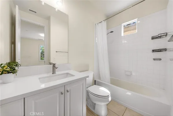 $1,925,000 | 22 Lark, Lake Forest, CA 92630