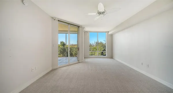 $625,000 | 393 North Point Road, Unit 301, Osprey, FL 34229