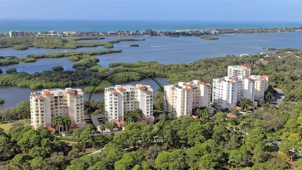 $625,000 | 393 North Point Road, Unit 301, Osprey, FL 34229