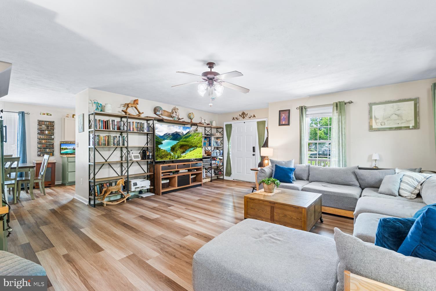 301 3rd Street Colonial Beach, VA 22443 - Photo 9 of 44