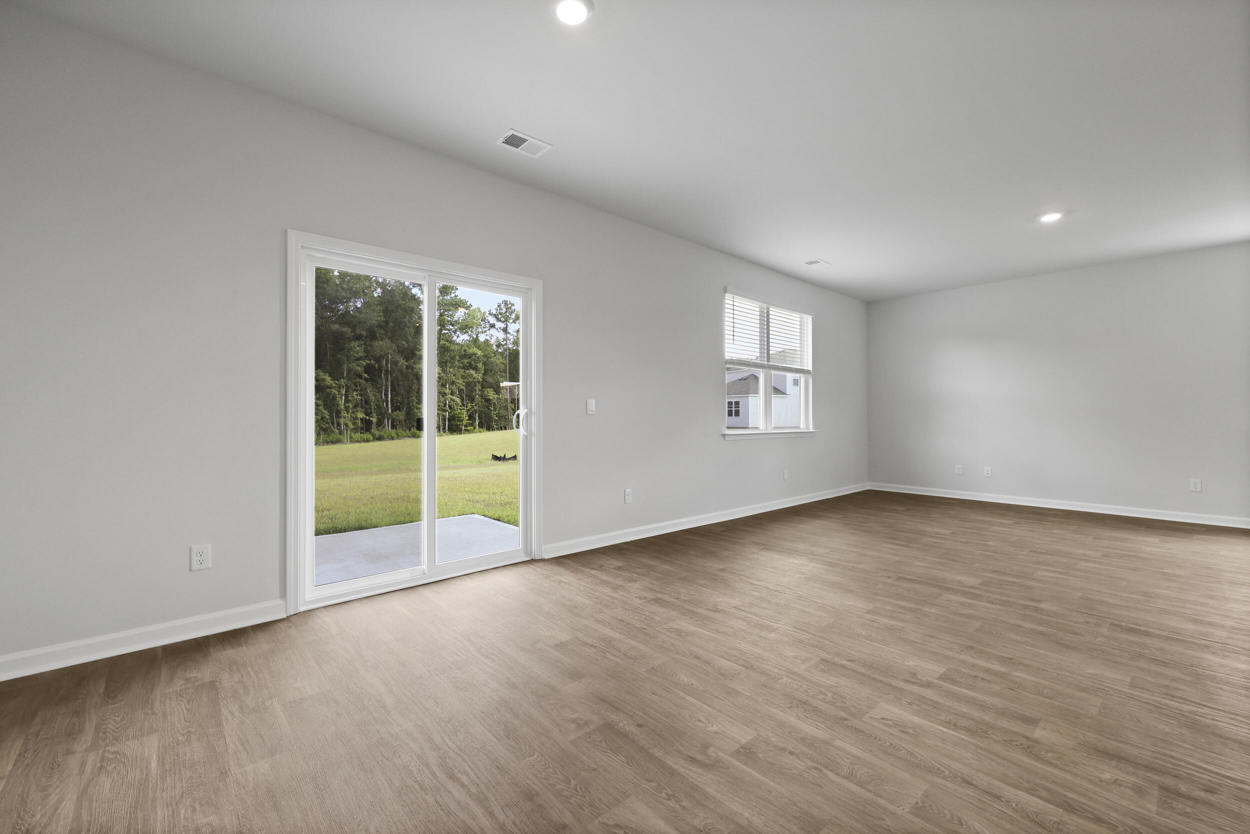 716 Long Blf Road Summerville, SC 29486 - Photo 5 of 31 10_ru4a0888