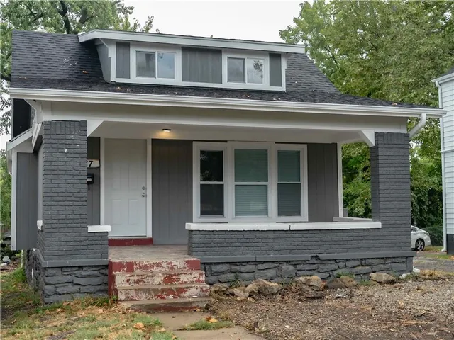 $160,000 | 5337 Woodland Avenue, Kansas City, MO 64110