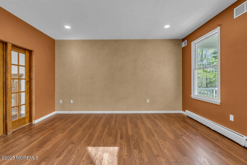 65 Pineoaka Road Jackson, NJ 08527 - Photo 13 of 65 014_ey100352_714