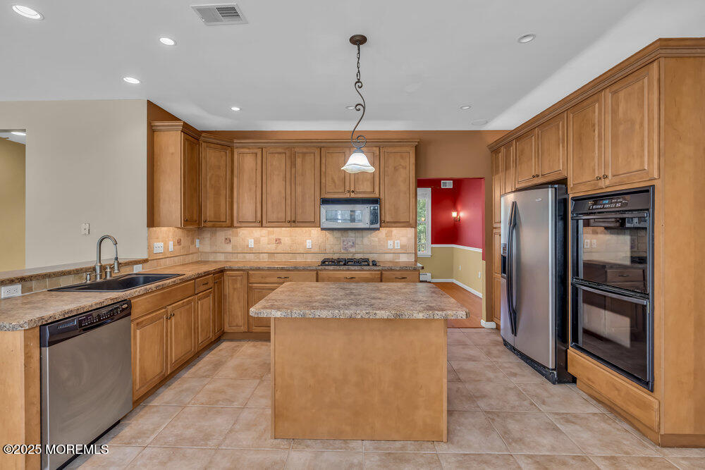 65 Pineoaka Road Jackson, NJ 08527 - Photo 19 of 65 024_ey100397_34