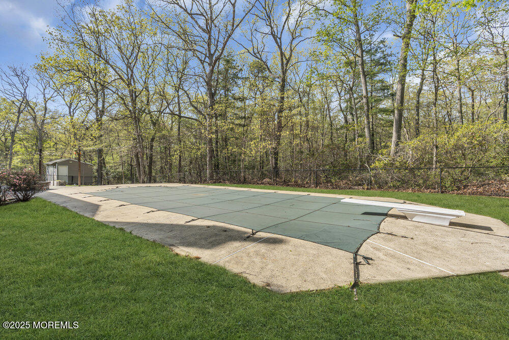 65 Pineoaka Road Jackson, NJ 08527 - Photo 62 of 65 075_ey100688-1_91