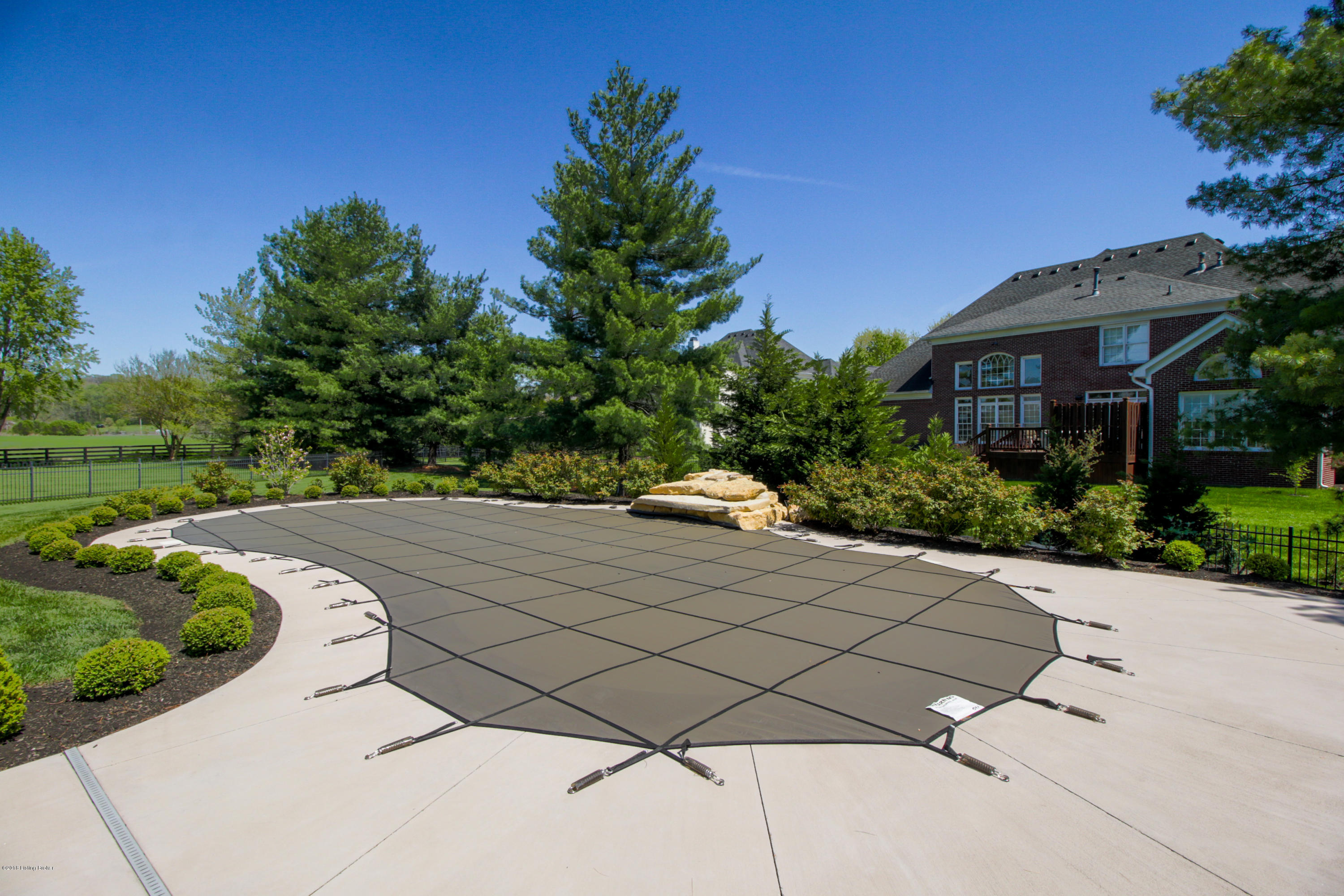 7905 Innisbrook Court Prospect, KY 40059 - Photo 14 of 100 16