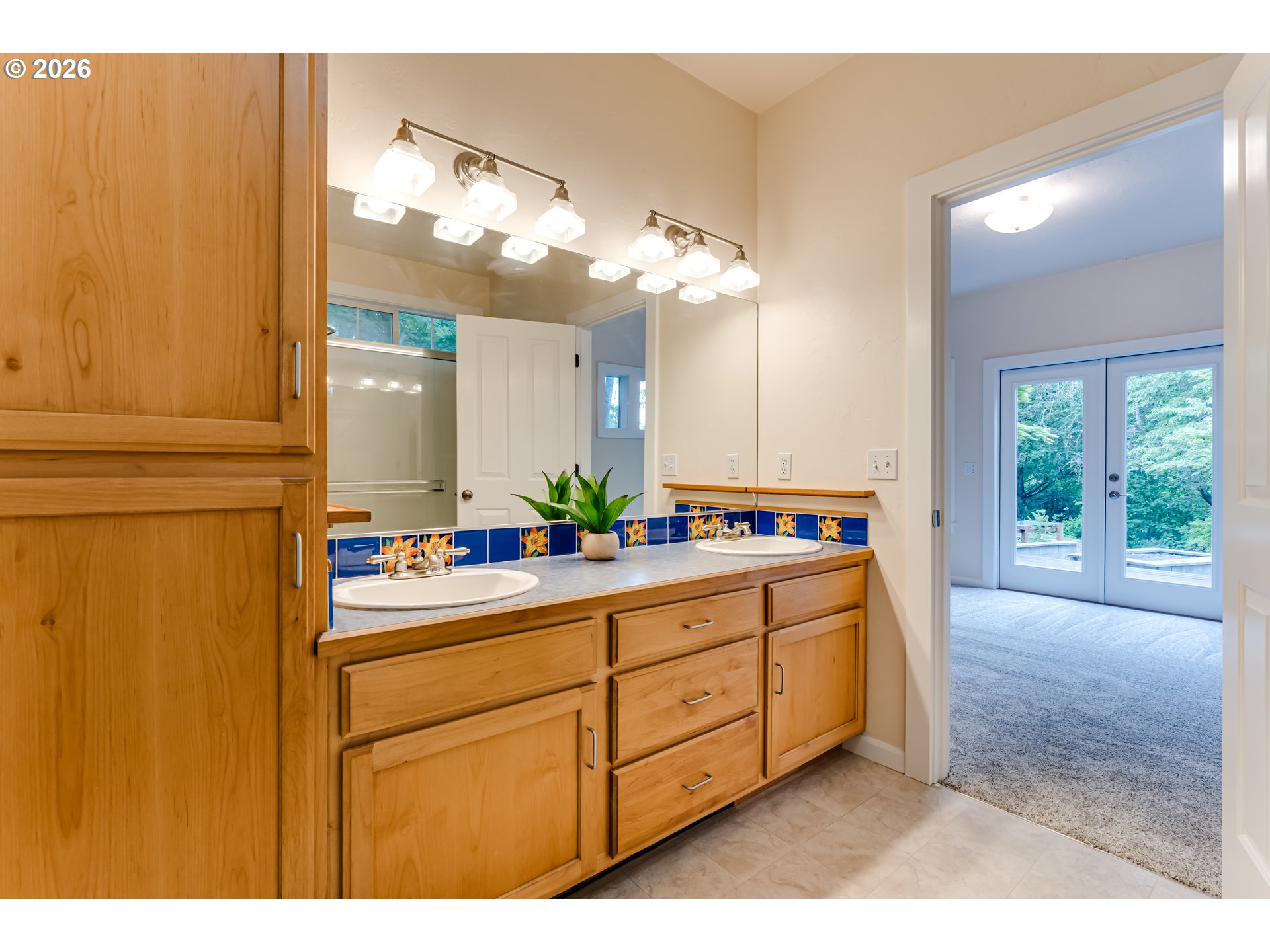 3769 Julia Loop Eugene, OR 97404 - Photo 19 of 46