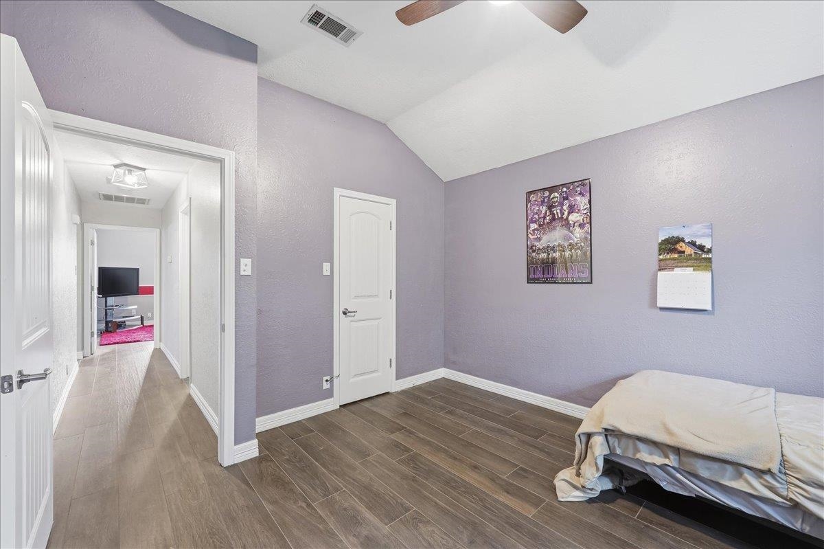 2431 Postoak Lane Groves, TX 77619 - Photo 16 of 22
