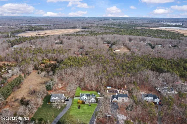 $949,900 | 73 Porter Road, Howell, NJ 07731