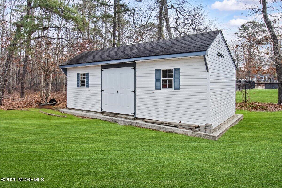 73 Porter Road Howell, NJ 07731 - Photo 31 of 65 018-IMG_2450_1