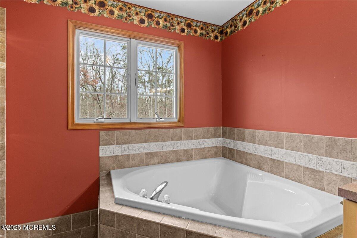 73 Porter Road Howell, NJ 07731 - Photo 39 of 65 040-IMG_2593