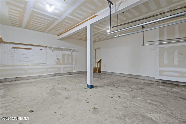 $949,900 | 73 Porter Road, Howell, NJ 07731