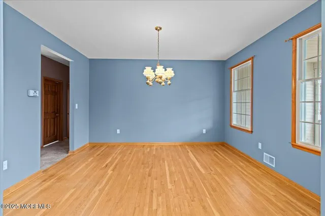 $949,900 | 73 Porter Road, Howell, NJ 07731