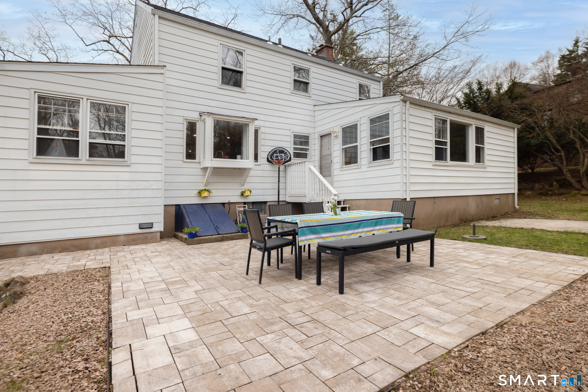 14 Giles Street Hamden, CT 06517 - Photo 23 of 31