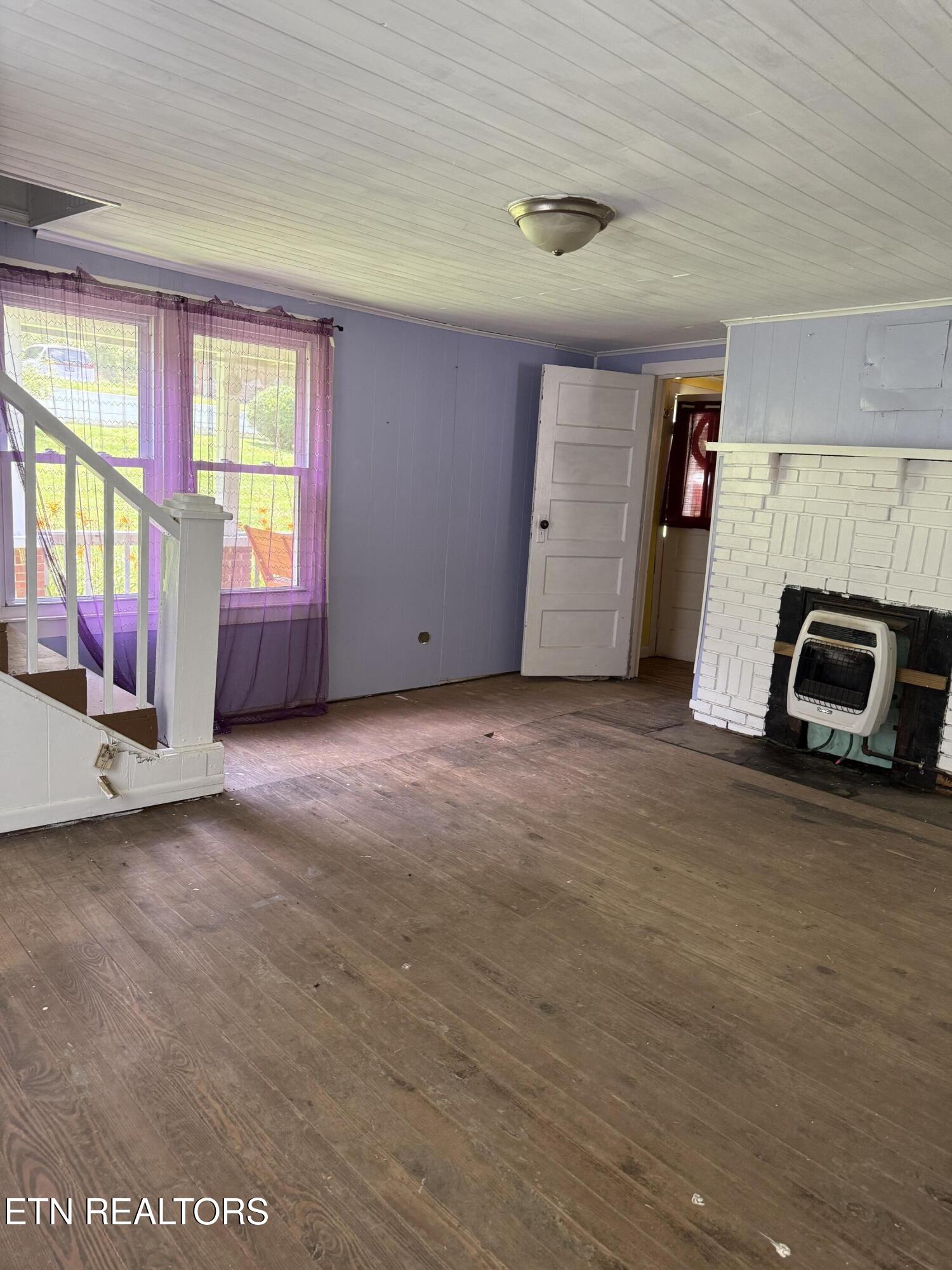 1575 Old 15th Road Del Rio, TN 37727 - Photo 33 of 55 IMG_5429