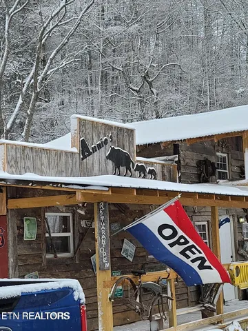 $419,000 | 1575 Old 15th Road, Del Rio, TN 37727