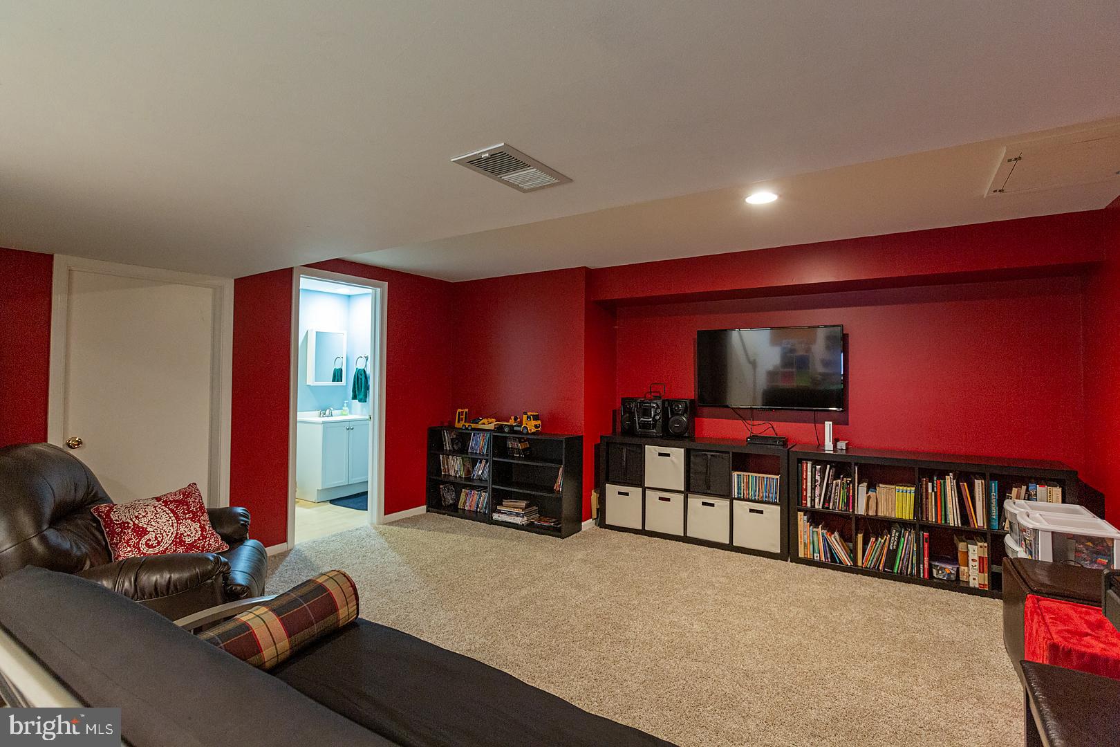 2249 Spring Valley Road Lancaster, PA 17601 - Photo 62 of 75