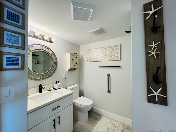 $5,200 | 8880 South Ocean Drive, Unit 1102, Jensen Beach, FL 34957