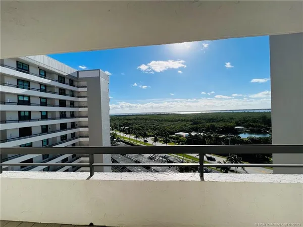 $5,200 | 8880 South Ocean Drive, Unit 1102, Jensen Beach, FL 34957