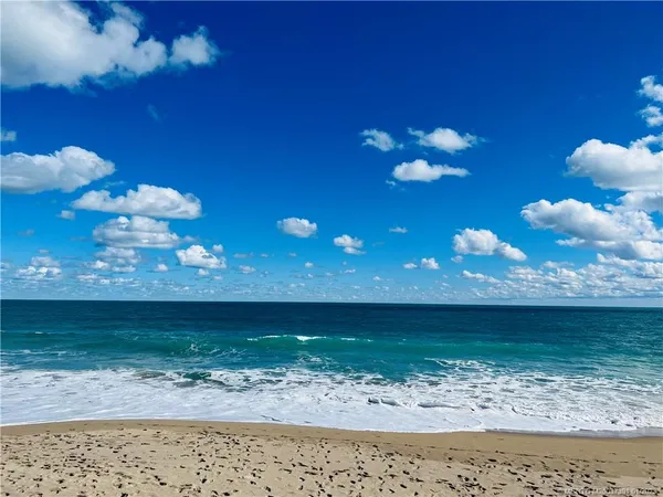 $5,200 | 8880 South Ocean Drive, Unit 1102, Jensen Beach, FL 34957