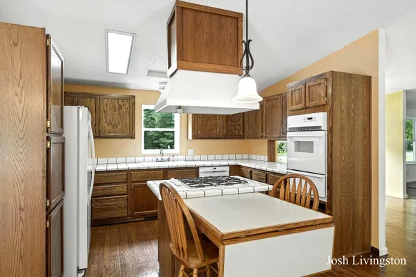 $400,000 | 6306 East Carrigan Drive, Newaygo, MI 49337