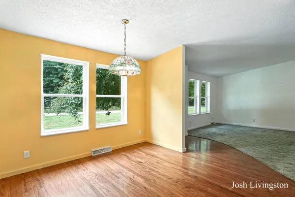 $400,000 | 6306 East Carrigan Drive, Newaygo, MI 49337