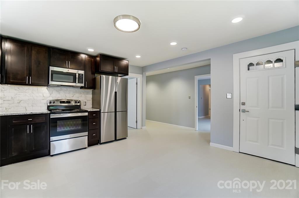 814 South Ridge Avenue Kannapolis, NC 28083 - Photo 4 of 40 Gallery Image 4