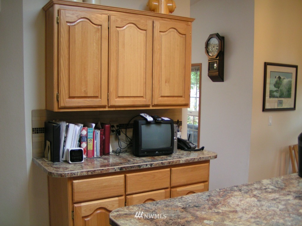 201 Bear Meadow Road Port Angeles, WA 98362 - Photo 4 of 23 Gallery Image 4