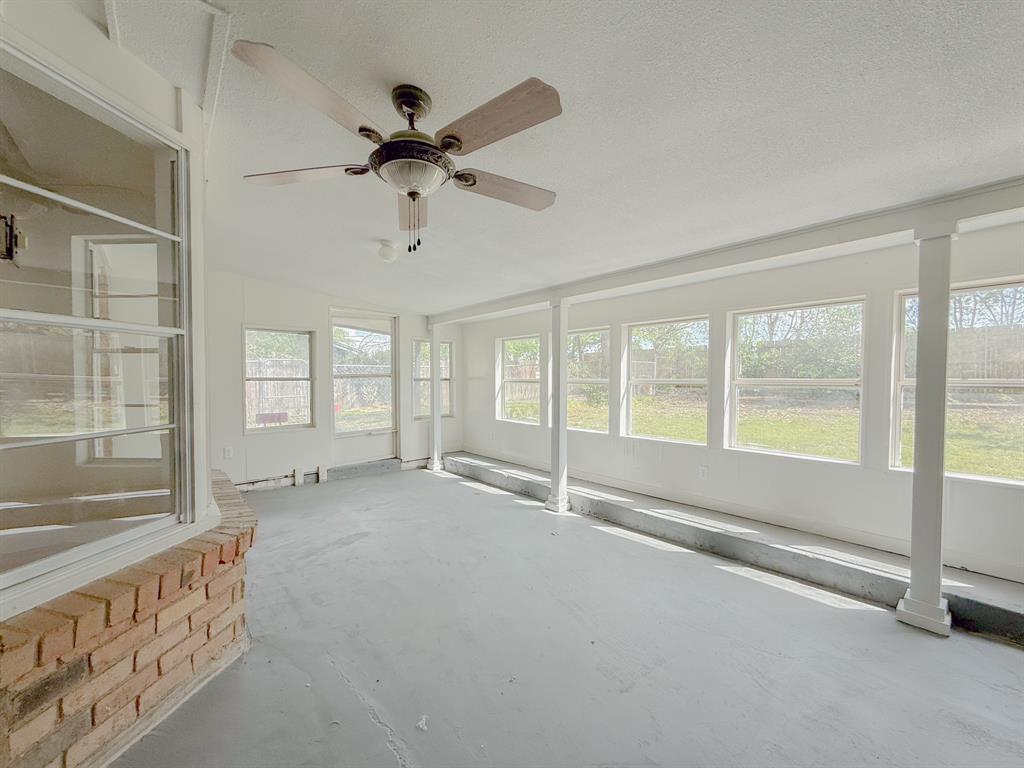 4013 Wedgworth Road South Fort Worth, TX 76133 - Photo 28 of 35
