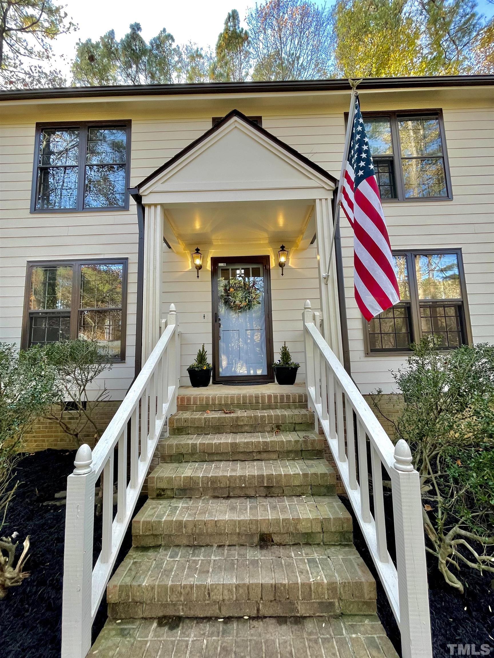 3101 Paxton Place Raleigh, NC 27613 - Photo 3 of 28 a view of entryway with a front door