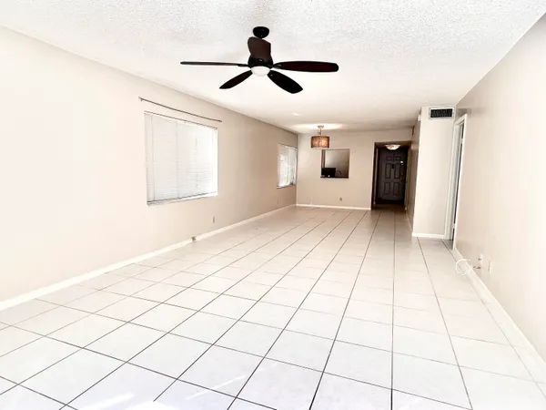 $2,175 | 2865 Southwest 22nd Avenue, Unit 108, Delray Beach, FL 33445